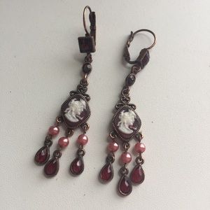 Timeless cameo earrings